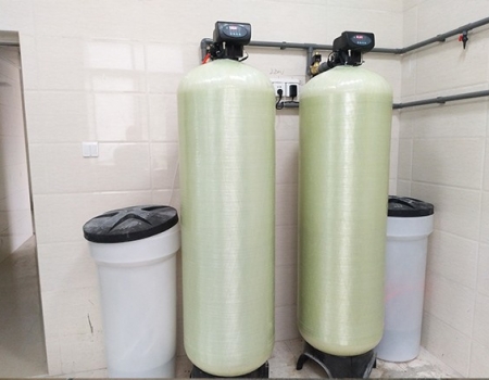 3T/H(每小時(shí)出水3噸) 全自動軟化水設(shè)備